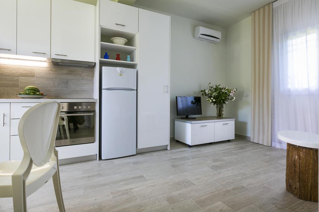 Olive Grove Studios & Apartments Svoronata Extérieur photo