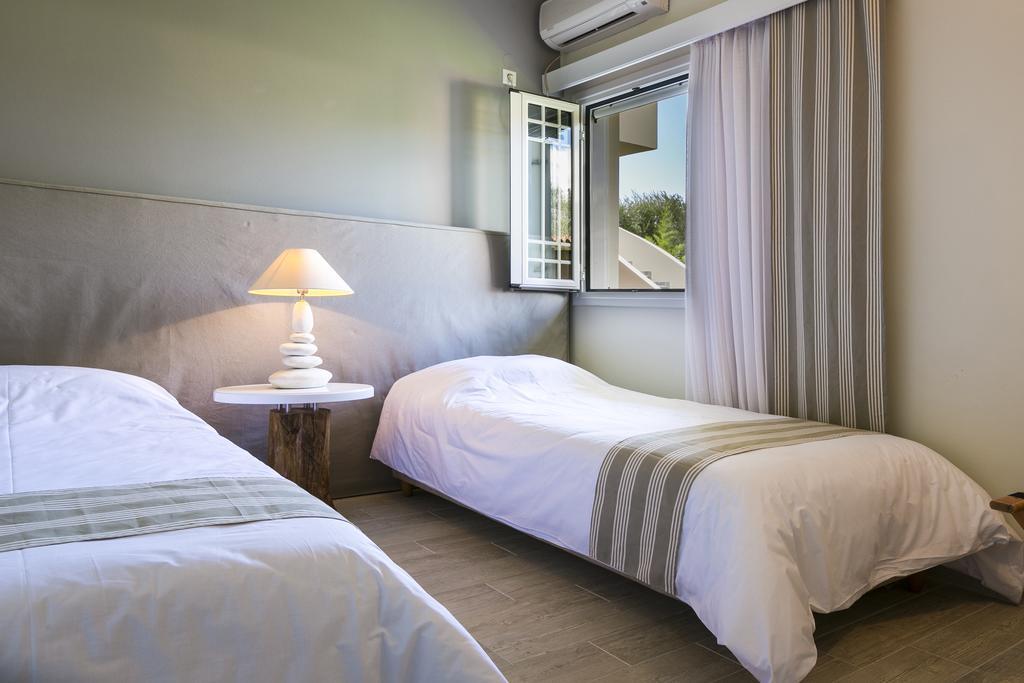 Olive Grove Studios & Apartments Svoronata Extérieur photo