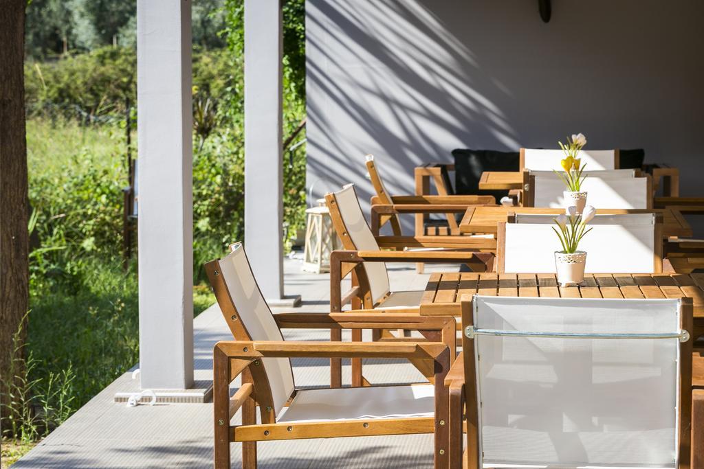 Olive Grove Studios & Apartments Svoronata Extérieur photo