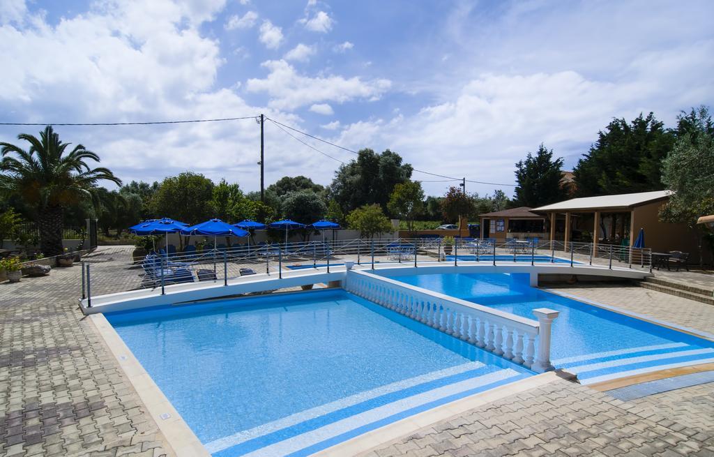 Olive Grove Studios & Apartments Svoronata Extérieur photo