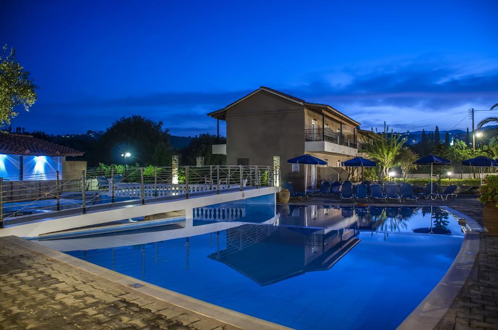 Olive Grove Studios & Apartments Svoronata Extérieur photo